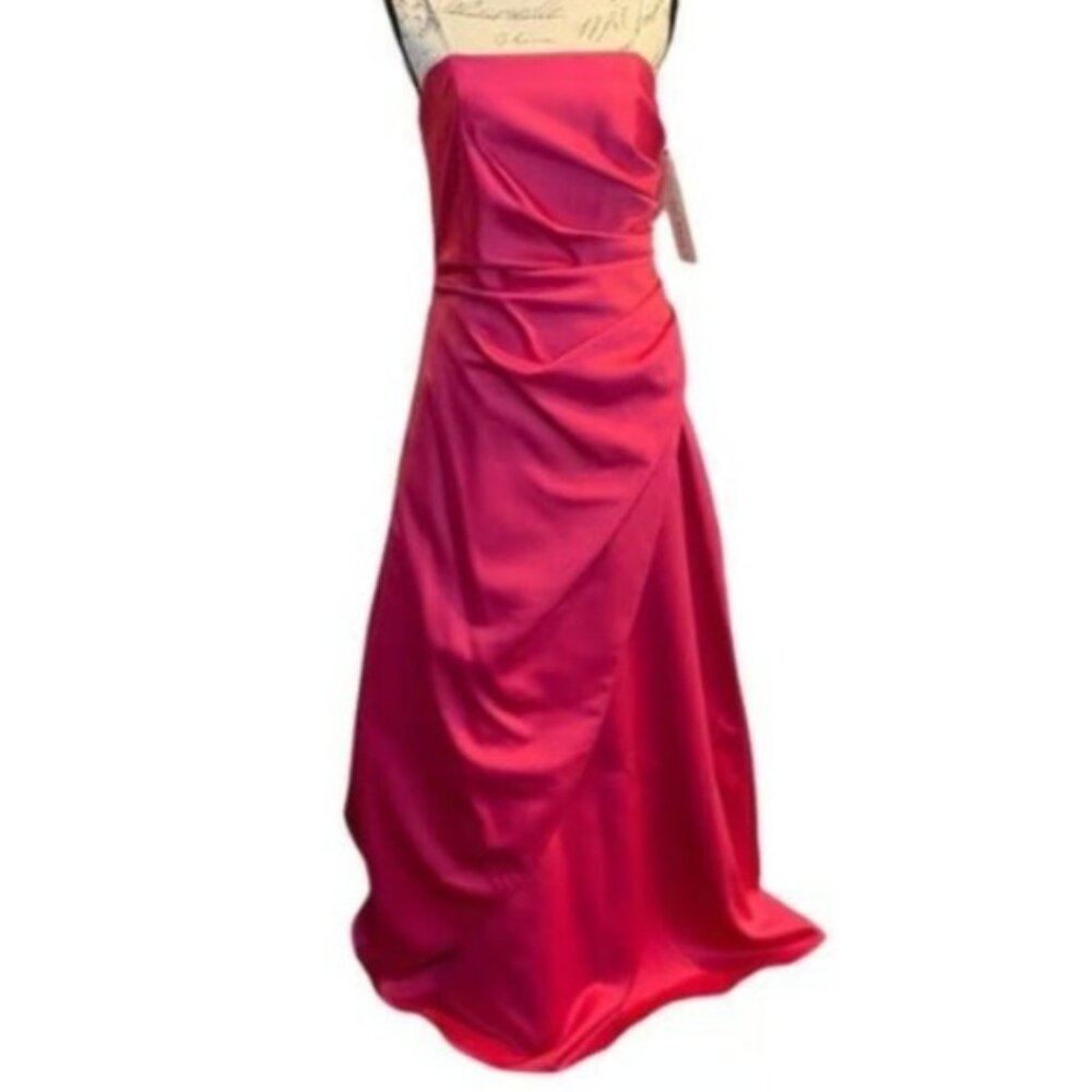 NWT Urban Girl Nites Hot Pink Strapless 52" Maxi Formal Dress Size 3/4
